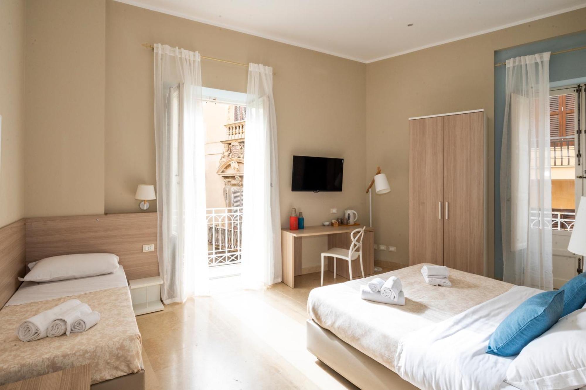 Le Mura - Charme Rooms Трапані Номер фото